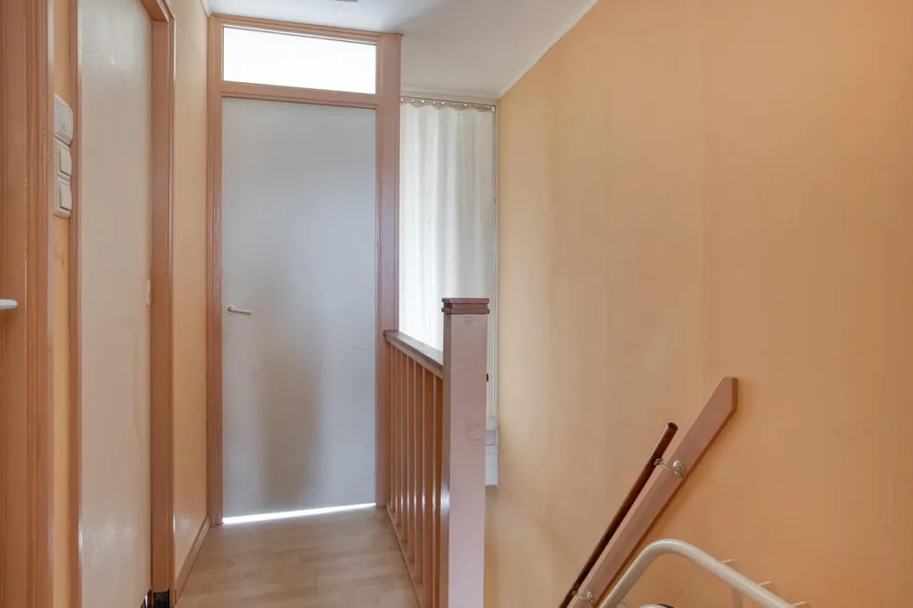 hallway_entrance
