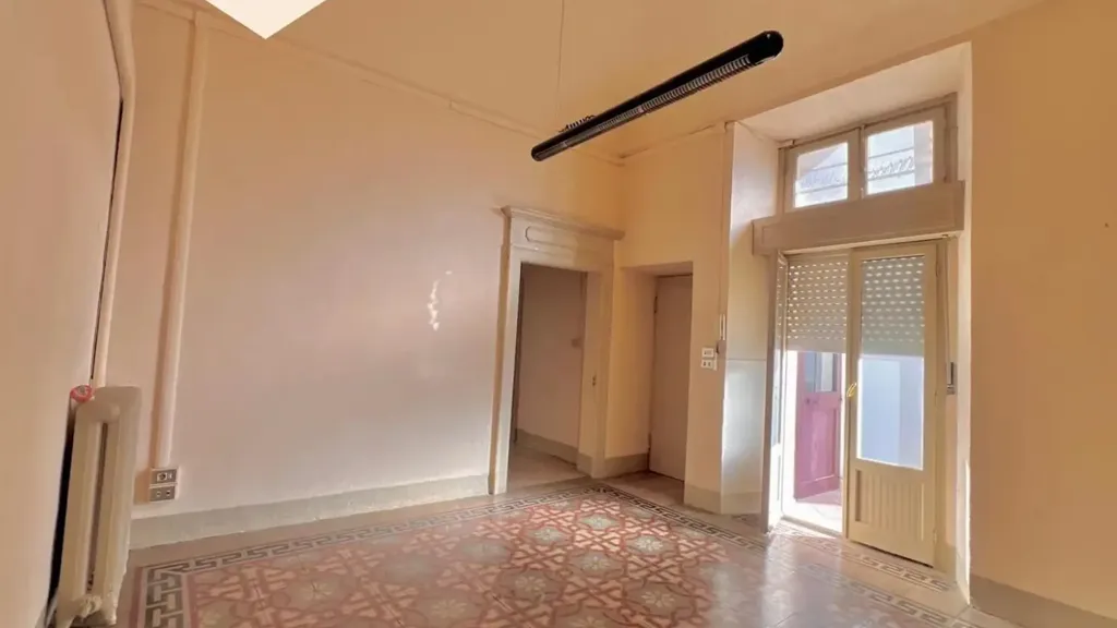 Rooms - Central Apartment with Balconies in Acqui Terme