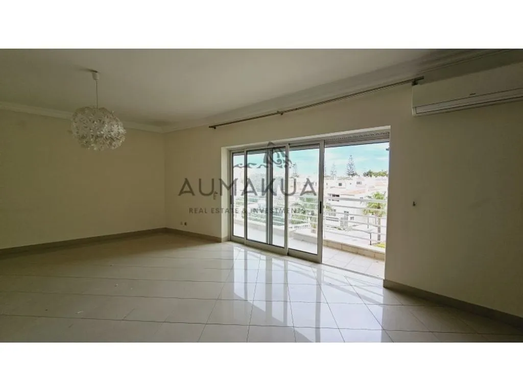 Séjour - Luxury Apartment with Pool in Vilamoura