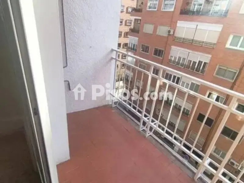 Balcone - 4-Bedroom Flat with Terrace in Granada Centre
