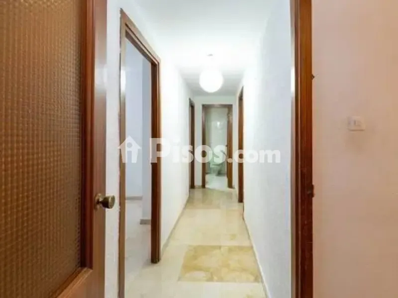 Ingresso - Student Flat with Balcony in Pedro Antonio de Alarcón