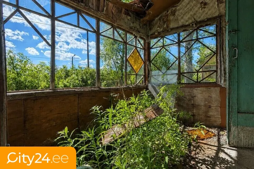 Garden - House with Land for Development in Sompa