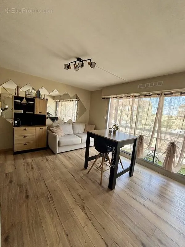 Appartement 1 pièces à Camiers