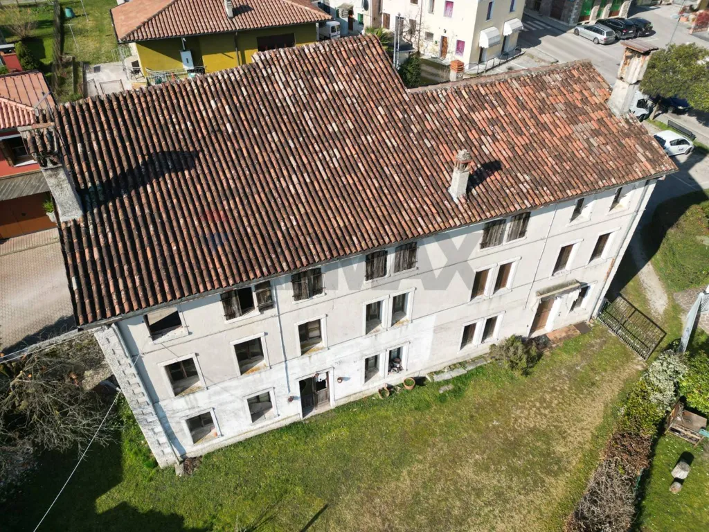 Vista aerea - Cielo-Terra Compendium with Garden in Setteville