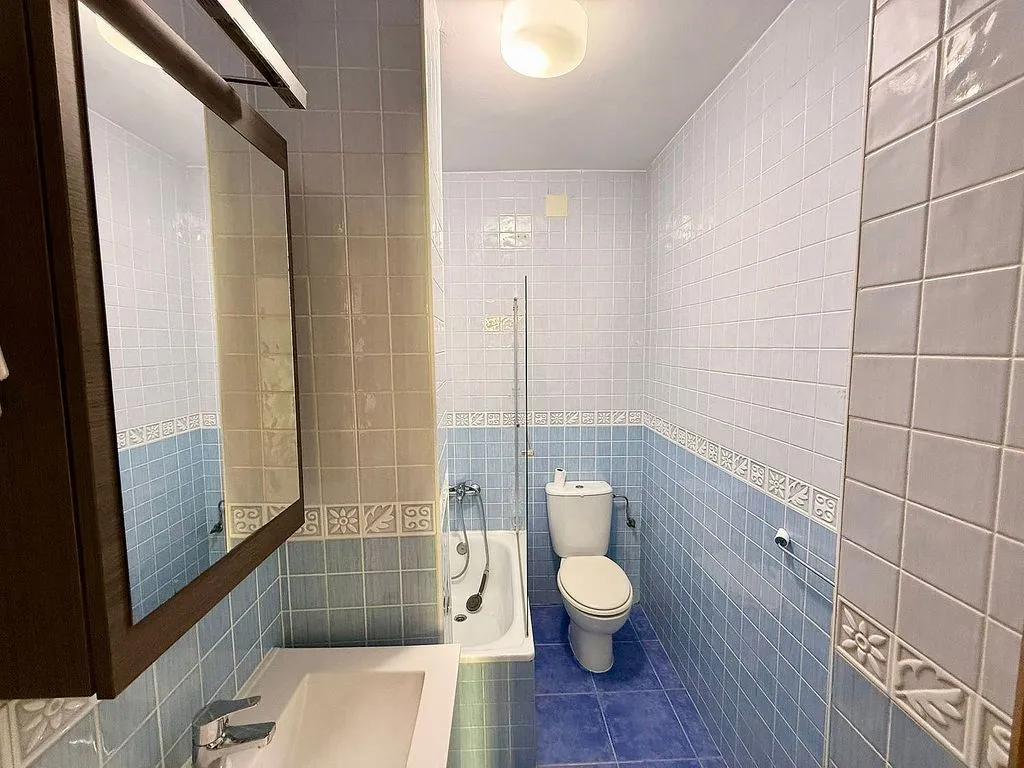 Vannitoad - Apartment with Pool and Sea View in Playa Guadiaro