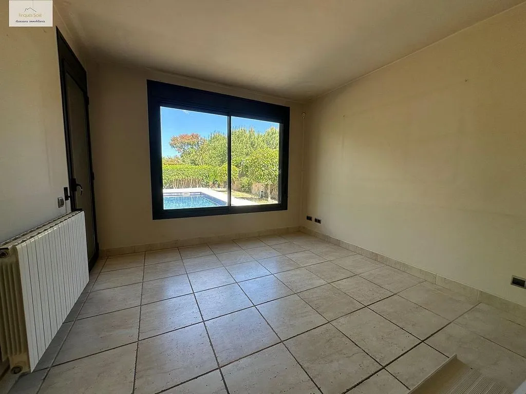 Toad - Chalet with Pool in Roca del Vallès