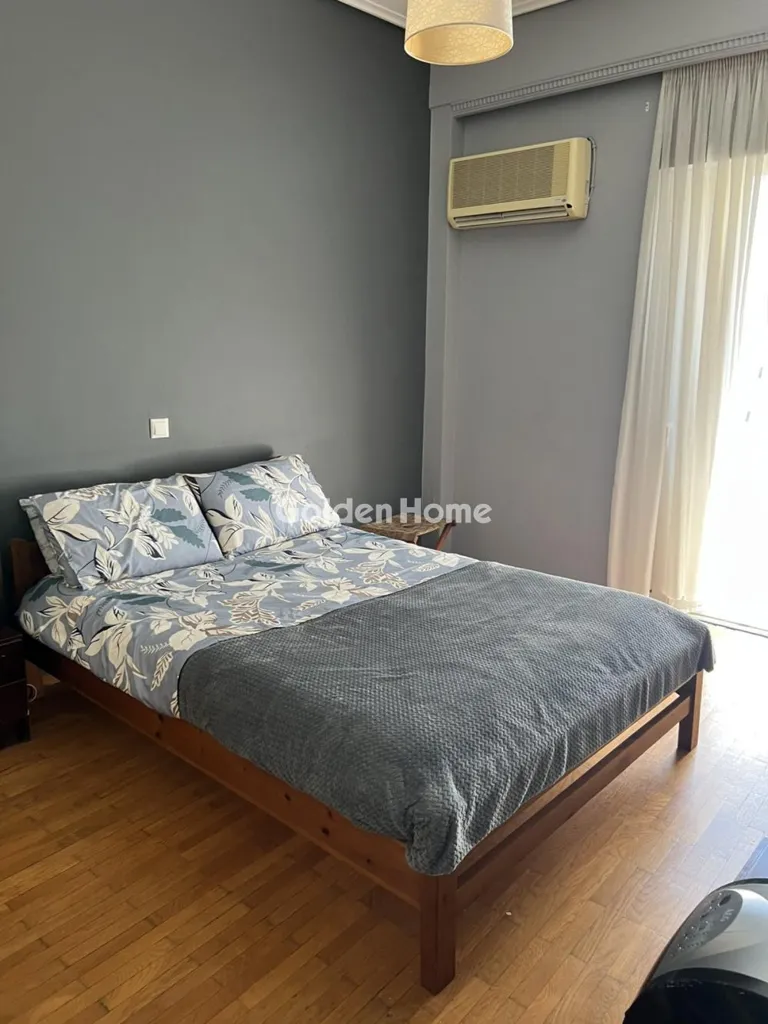 Chambres - Apartment with Balcony in Galatsi