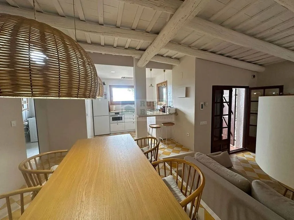 Söögituba - House with Pool and Garden in Begur
