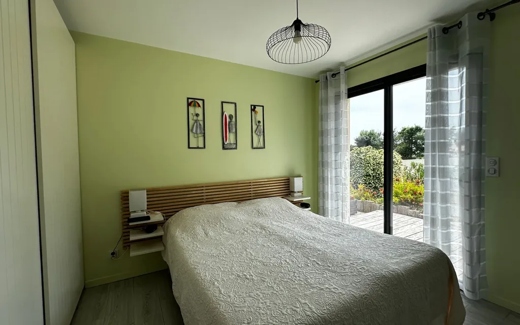 Magamistoad - Contemporary House with Garden in Soubise