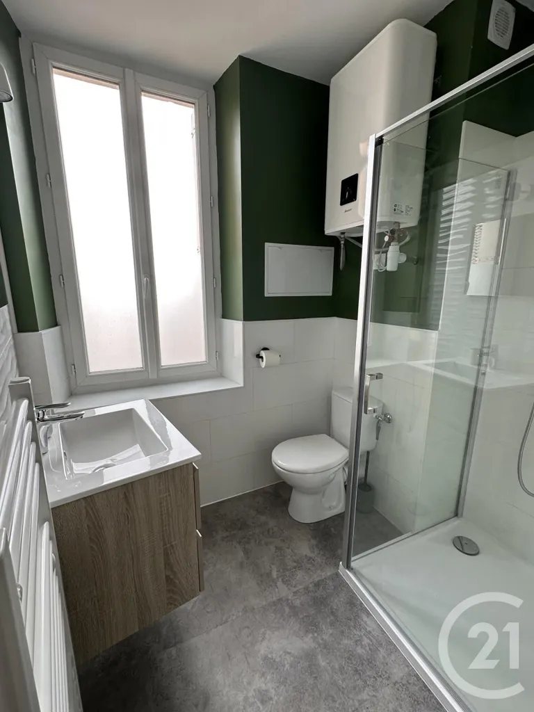 Salles de bain - Studio Meublé au Centre-ville d'Albi