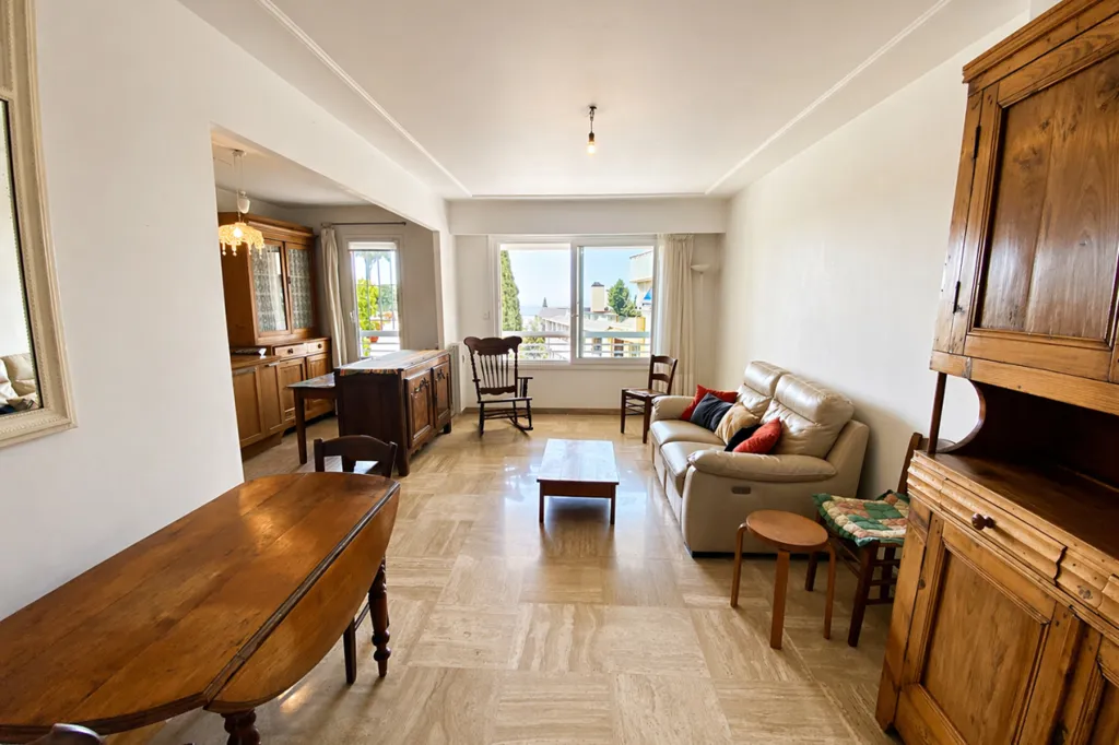 Living Room - Spacious 4-Piece Apartment with Parking in Vence