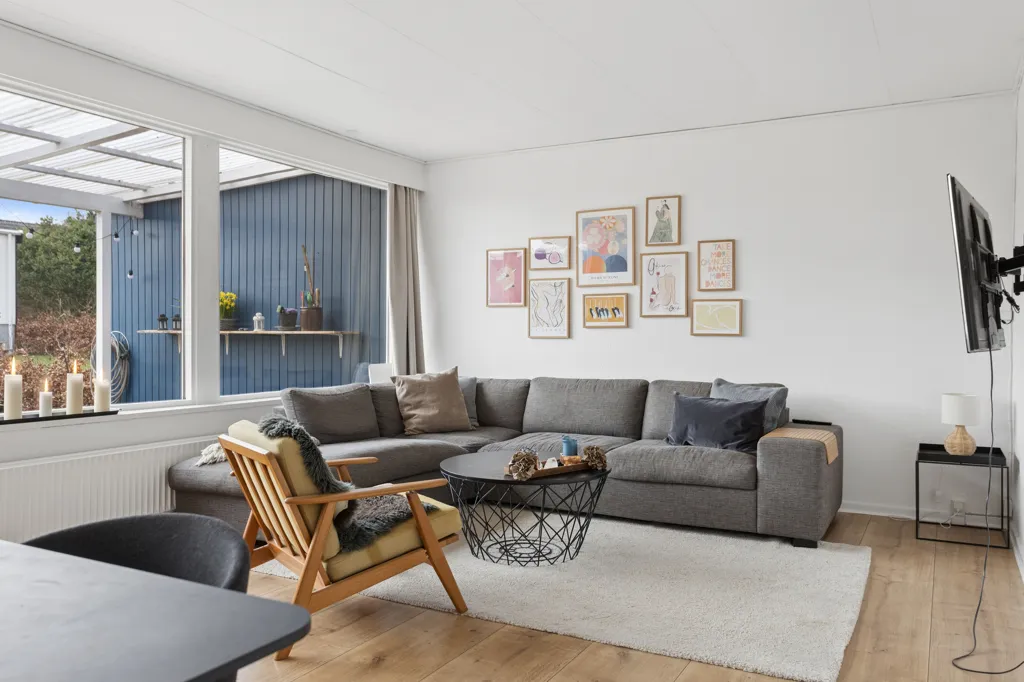 Séjour - Family-Friendly Terraced House in Bellinge