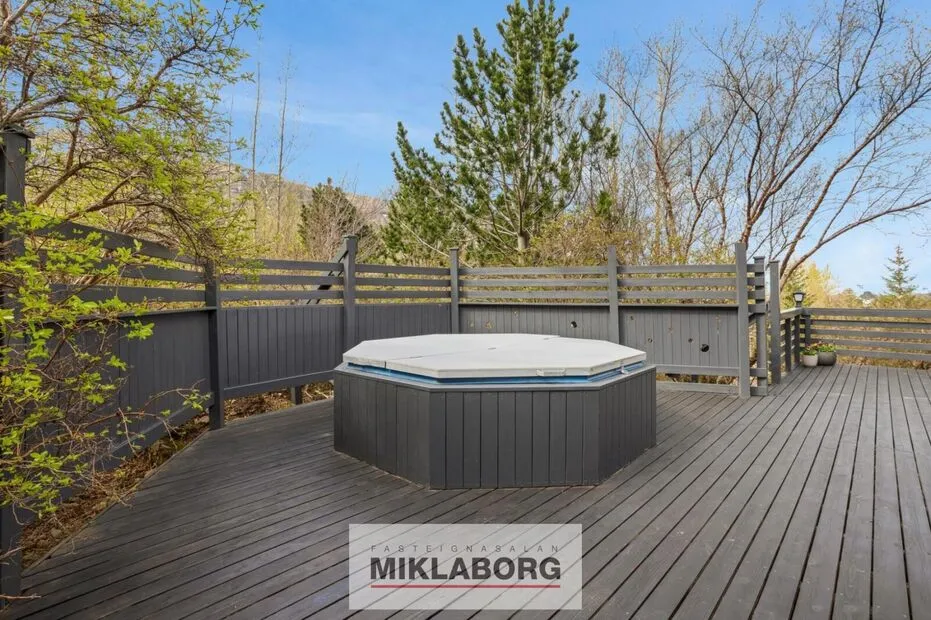 Bien 5 pièces à Mosfellsbær