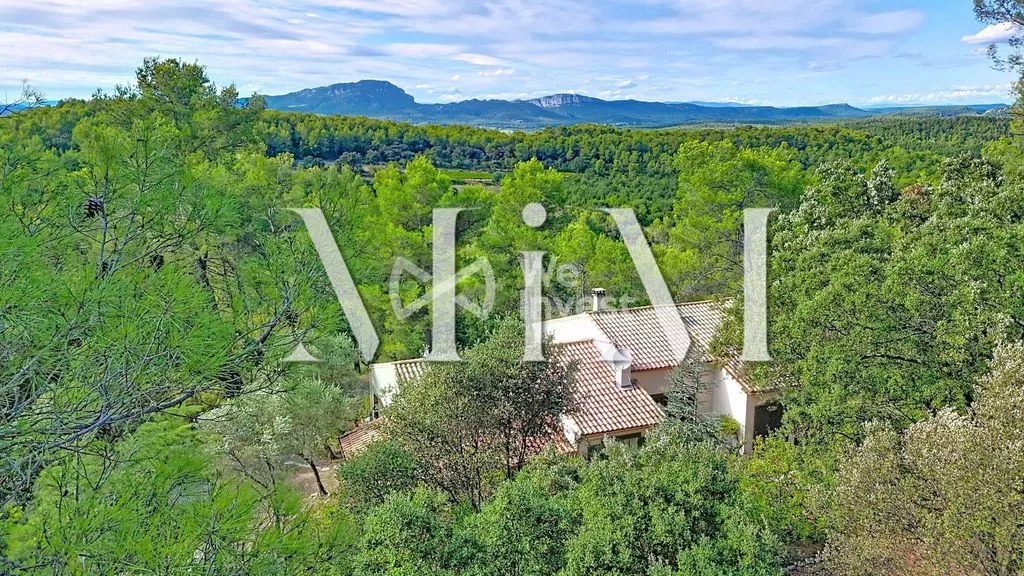 Välivaade - Architectural Villa with Pool in Assas