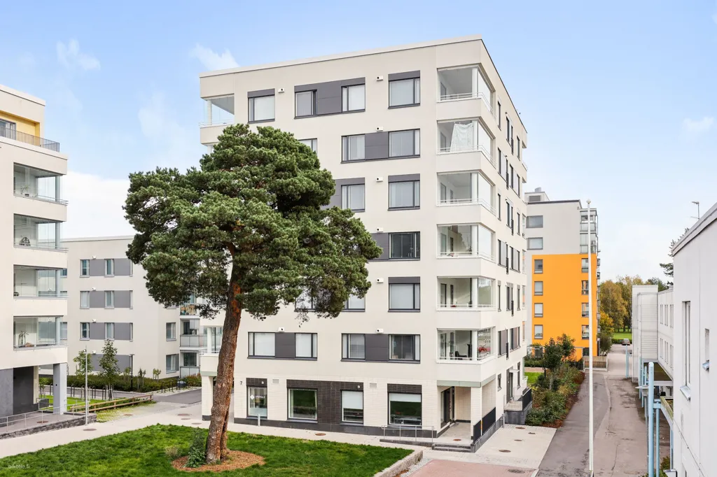 Välivaade - Modern Flat with Glazed Balcony in Laajasalo