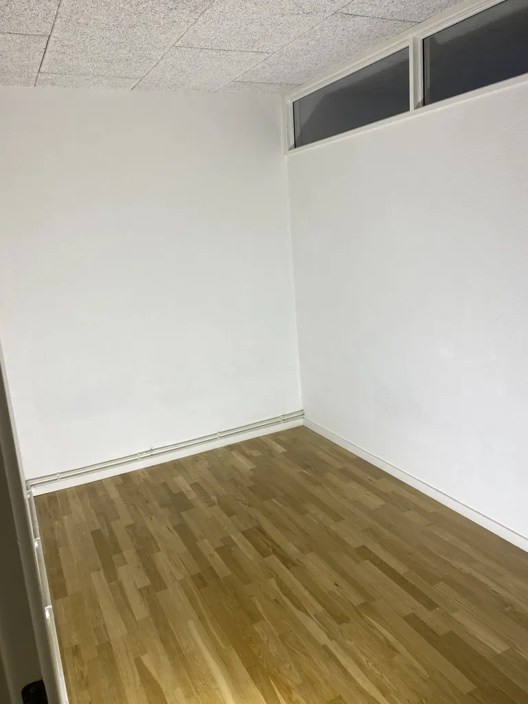 Stanze - Spacious Apartment with Parking in Midtown
