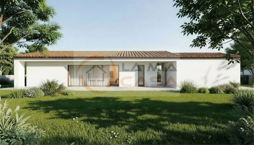 Luxury Villa with Private Garden in Legnaro