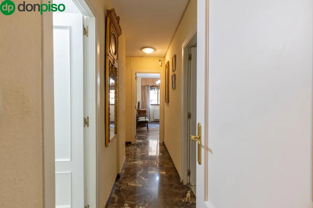 Entrée - Luxury Flat with Terrace in Granada
