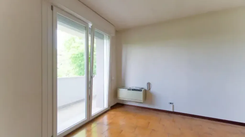 Appartement 3 pièces à IT