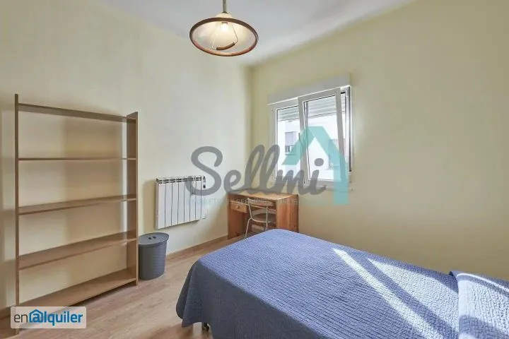 Chambres - Furnished Flat with Patio View in Oviedo