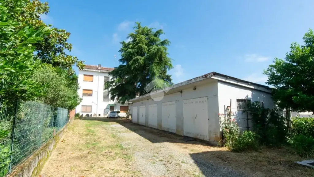 Extérieur - Duplex with Dual Aspect in Mirabello Monferrato