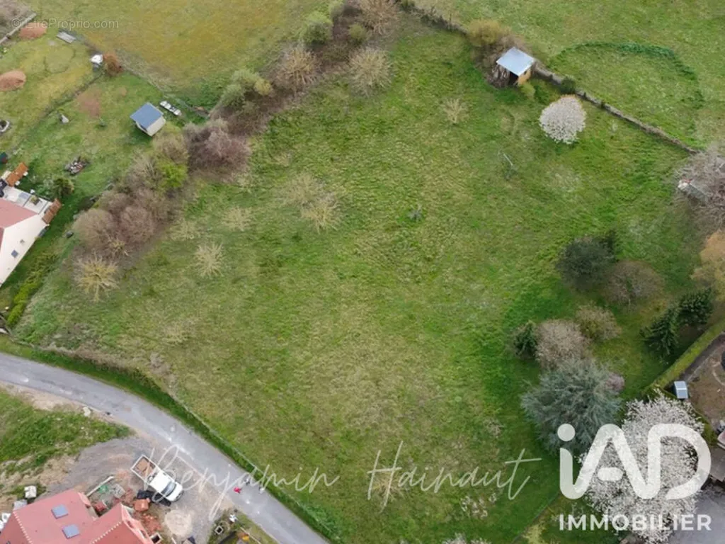 Vue aérienne - Terrain Constructible à Saint-Brice