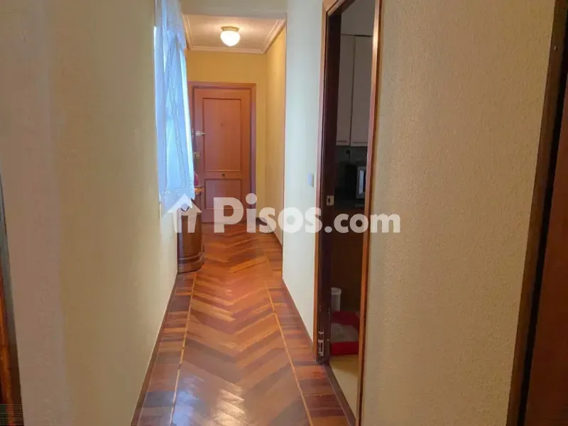 Esik - Apartment with City Views in Torrelavega