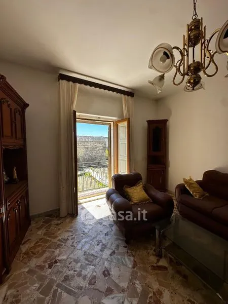Elutuba - Rustic Villa with Garden in Aidone