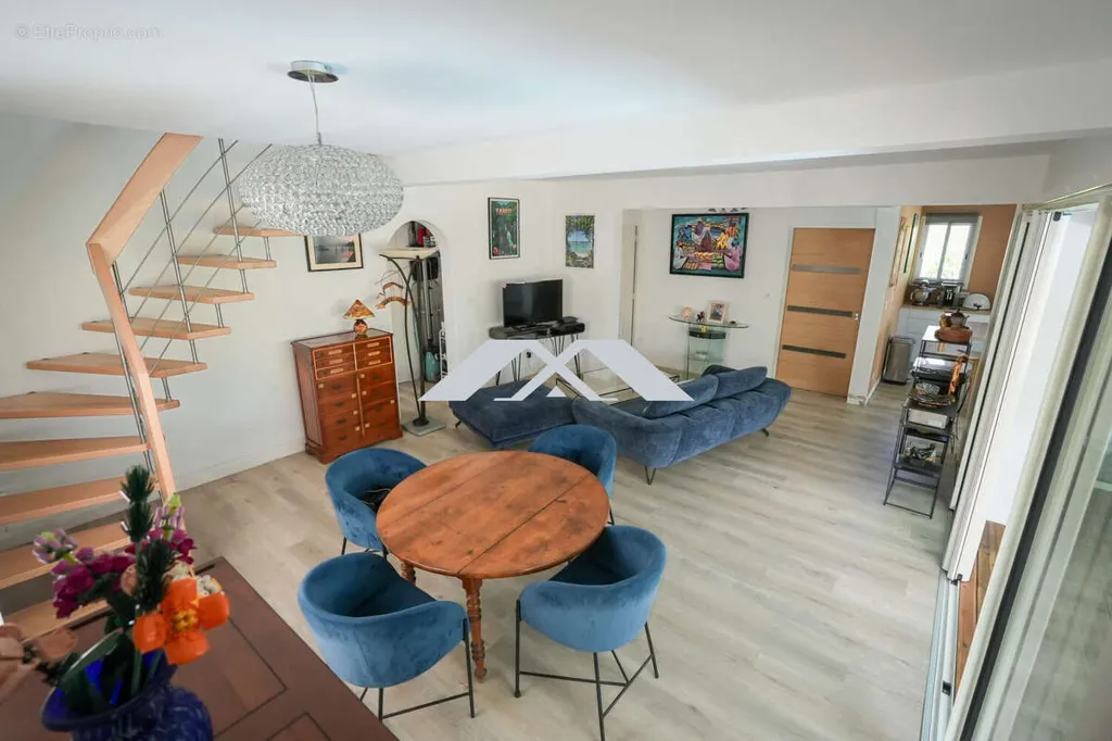 Maison 5 pièces à Saint-Pierre