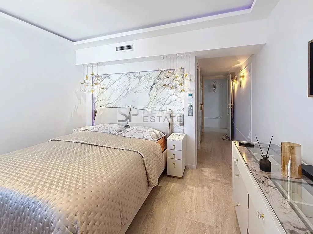 Chambres - Appartement Luxueux avec Terrasse à Cannes