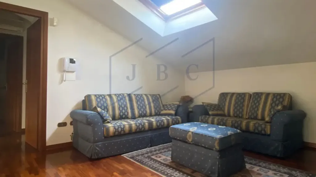 Elutuba - Penthouse with Triple Exposure in Oderzo