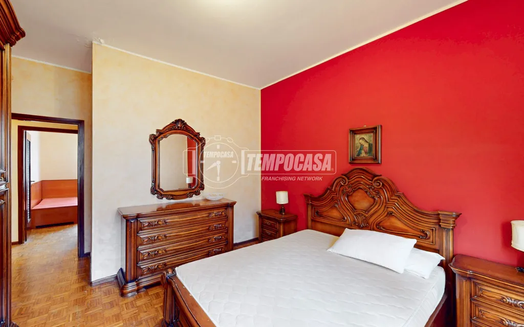 Bedrooms - Four-Room Apartment with Balcony in Paullo