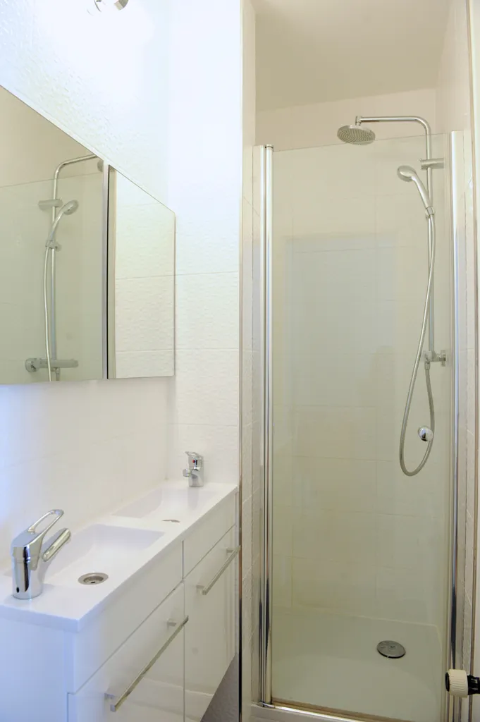 Salles de bain - Villa avec Terrasses Sud-Ouest à Waterloo