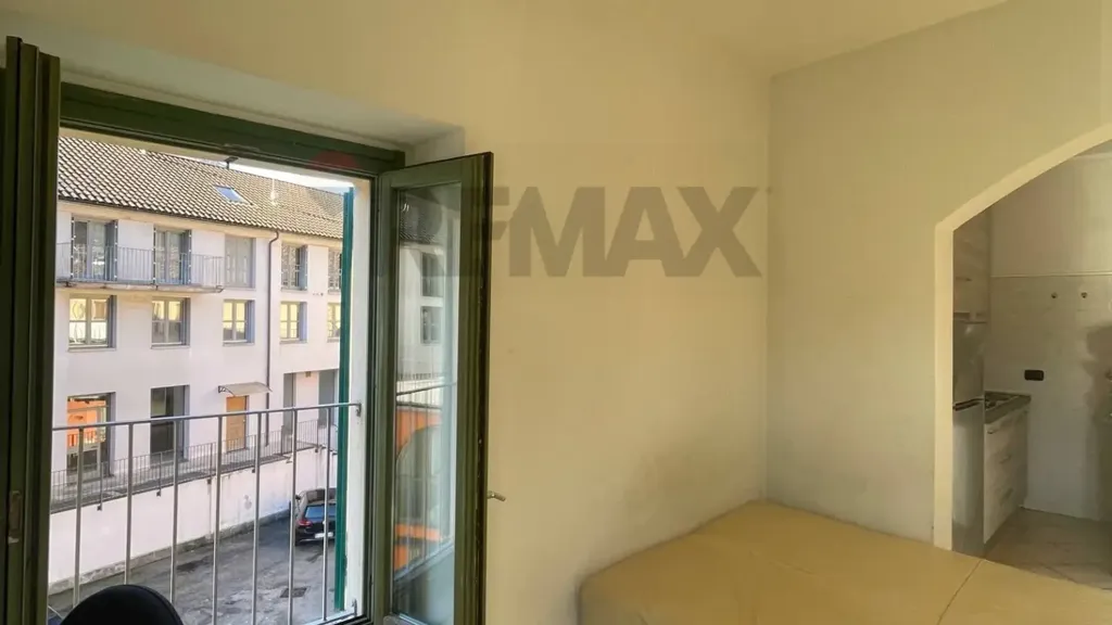 Toad - Spacious 2-Bedroom Apartment in Mesenzana