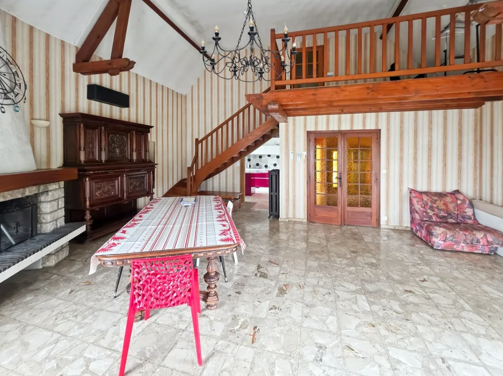 Soggiorno - Architect House with Panoramic View in Lons-le-Saunier
