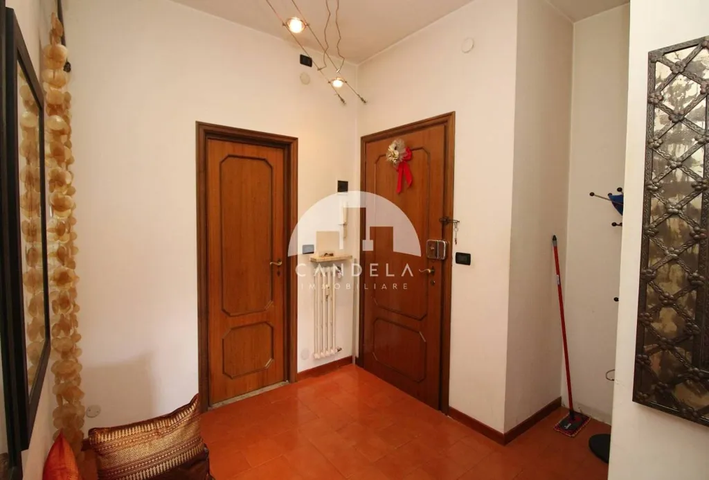 Entrée - Spacious Apartment with Terrace in Mondovì