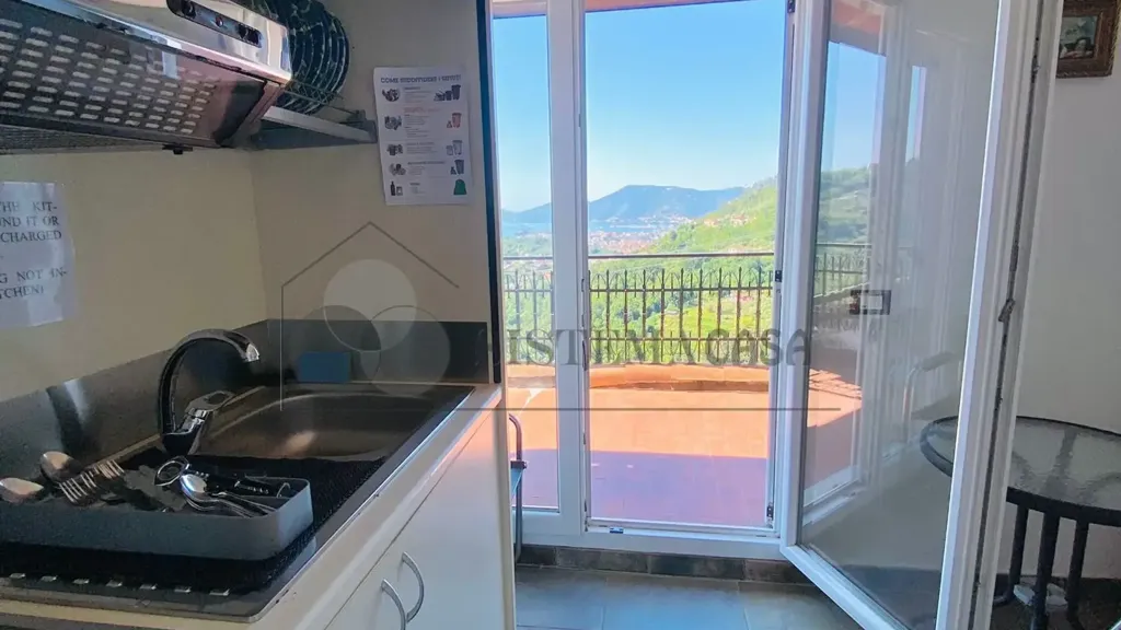 Köök - Villa with Sea View in Vezzano Ligure