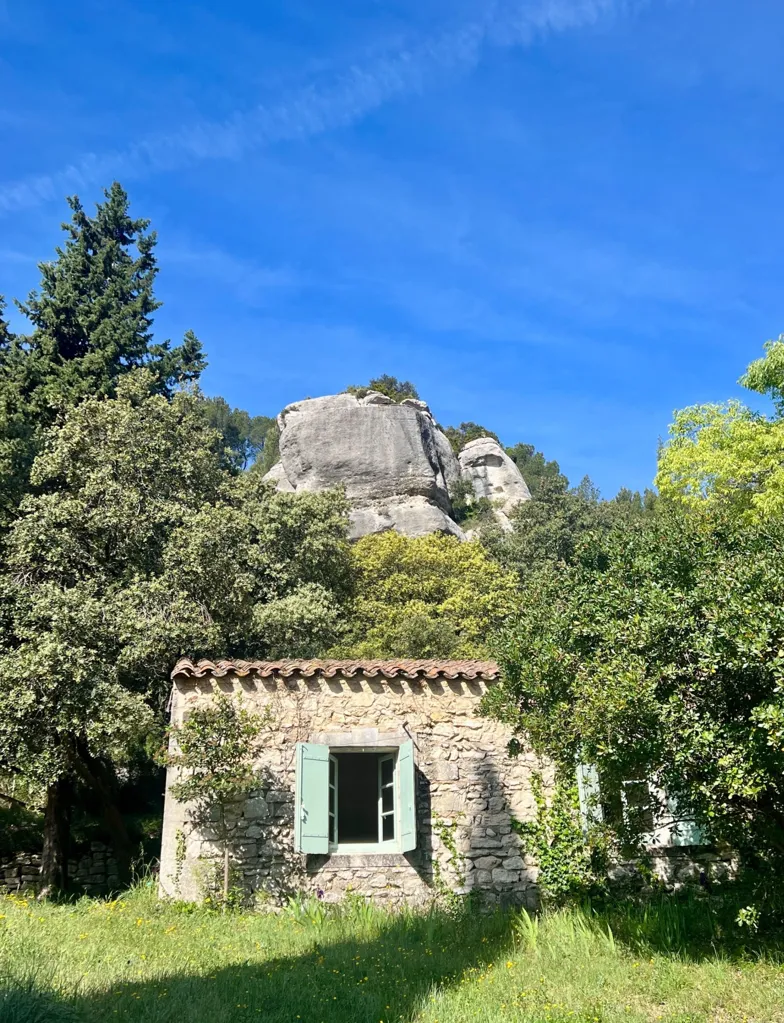 Exterior - Charming Property with Pool in Baux de Provence