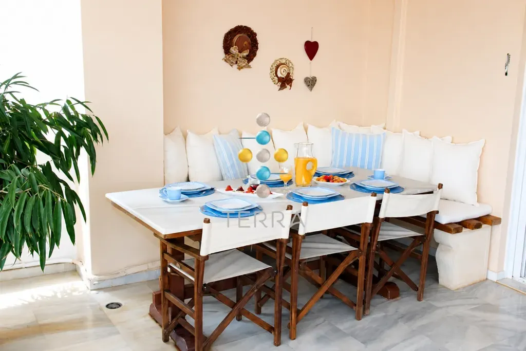 Salle à manger - Apartment with Sea View in Rethymno Centre