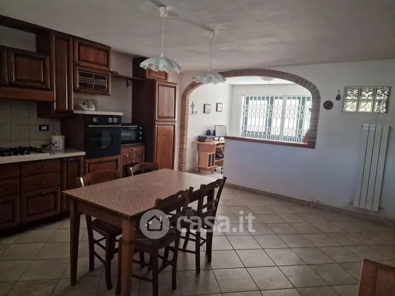 Köök - Terraced House with Courtyard in Cecina