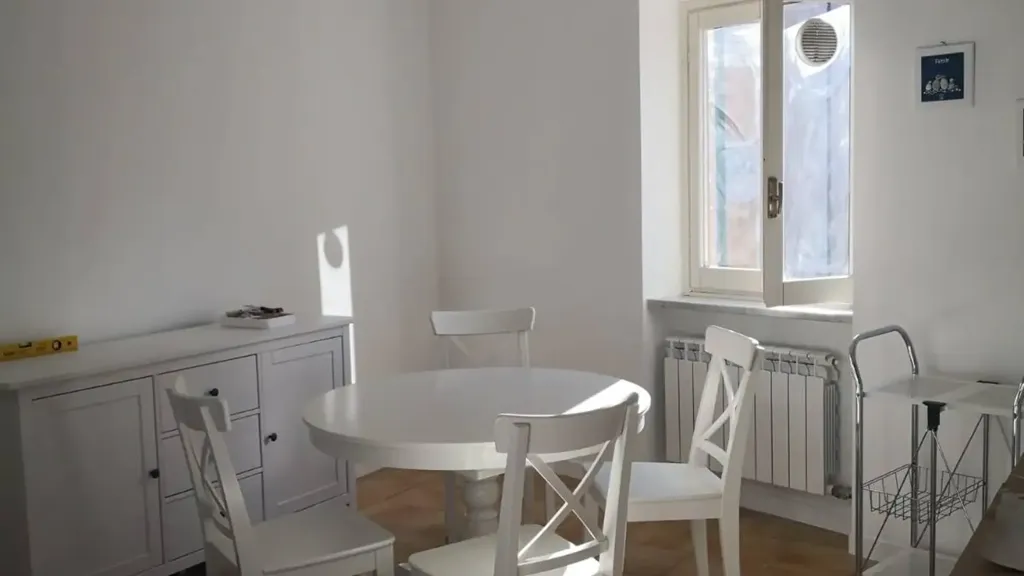 Salle à manger - Duplex with Sea View in Varazze