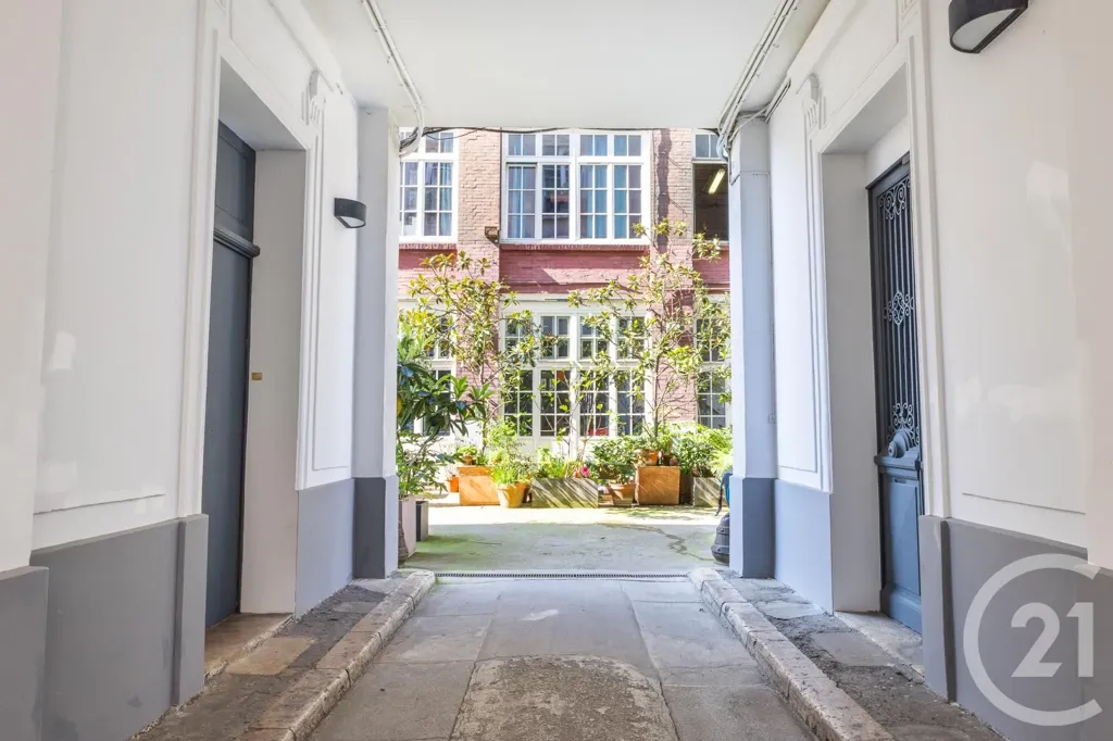 Entrée - Appartement Charmant avec Cour dans le 11ème Arrondissement de Paris