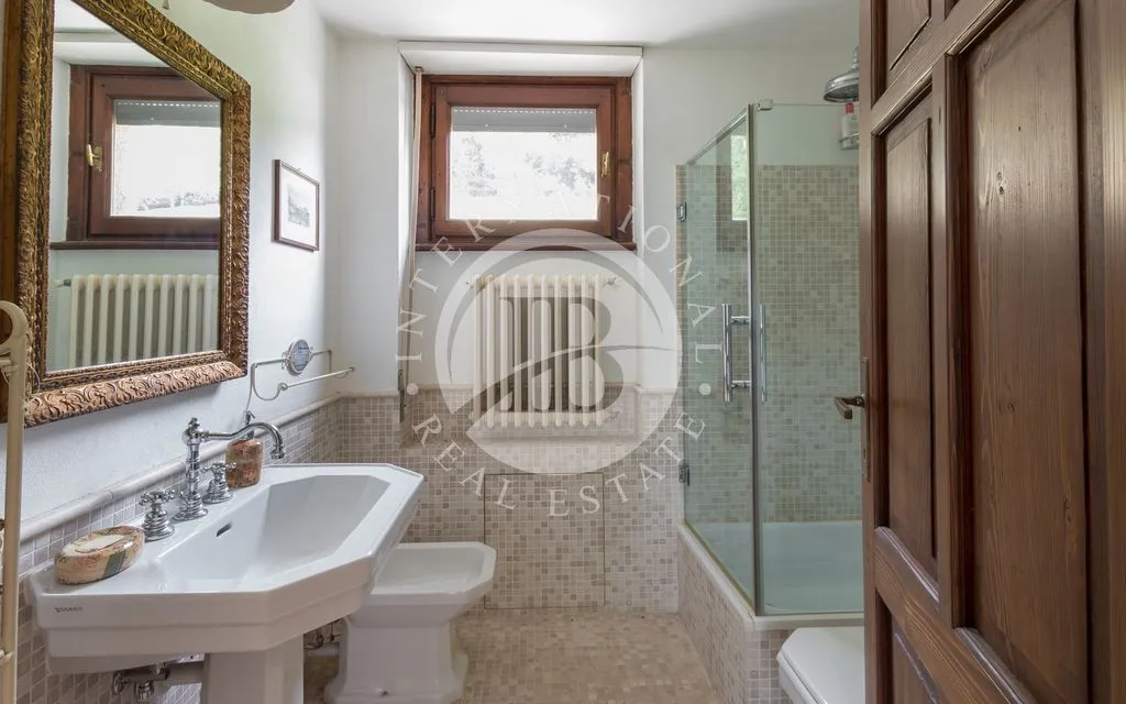 Salles de bain - Liberty-Style Villa in Lanzo d'Intelvi
