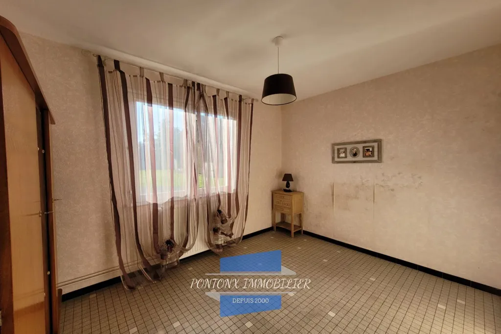 Chambres - Pavillon à Moderniser avec Dépendance à Bégaar