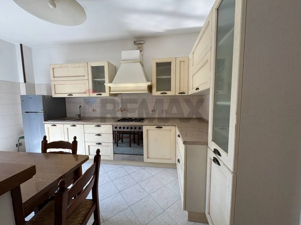 Kitchen - Independent House with Private Courtyard in Gavardo
