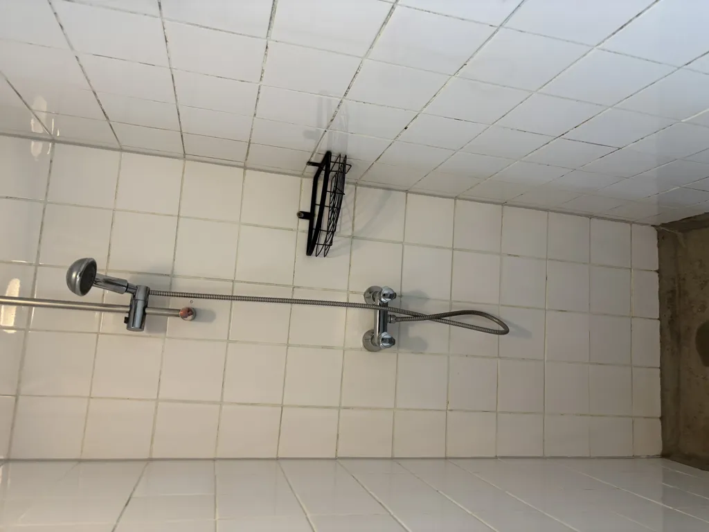 Salles de bain - Studio with Balcony in Utrecht City Centre