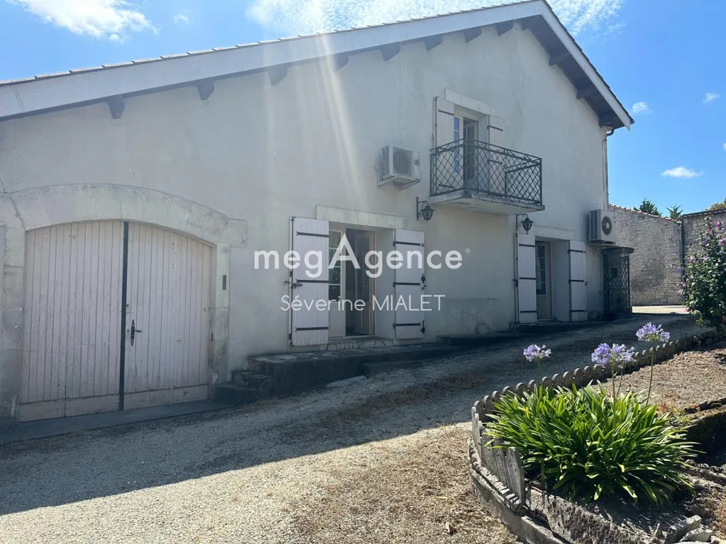 Extérieur - Maison avec Jardin à Salles-d'Angles