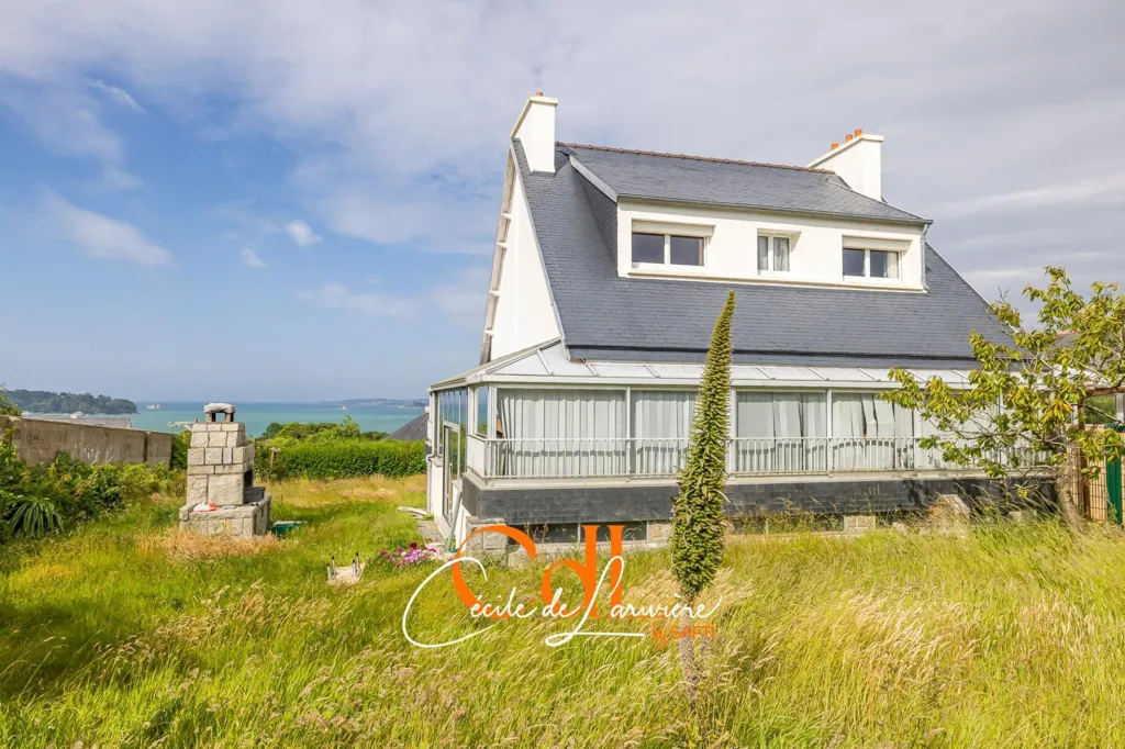 Exterior - House with Sea View in Carantec