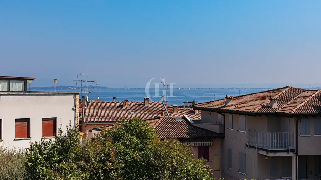 Terrasse - Luxury Villa with Heated Pool near Desenzano