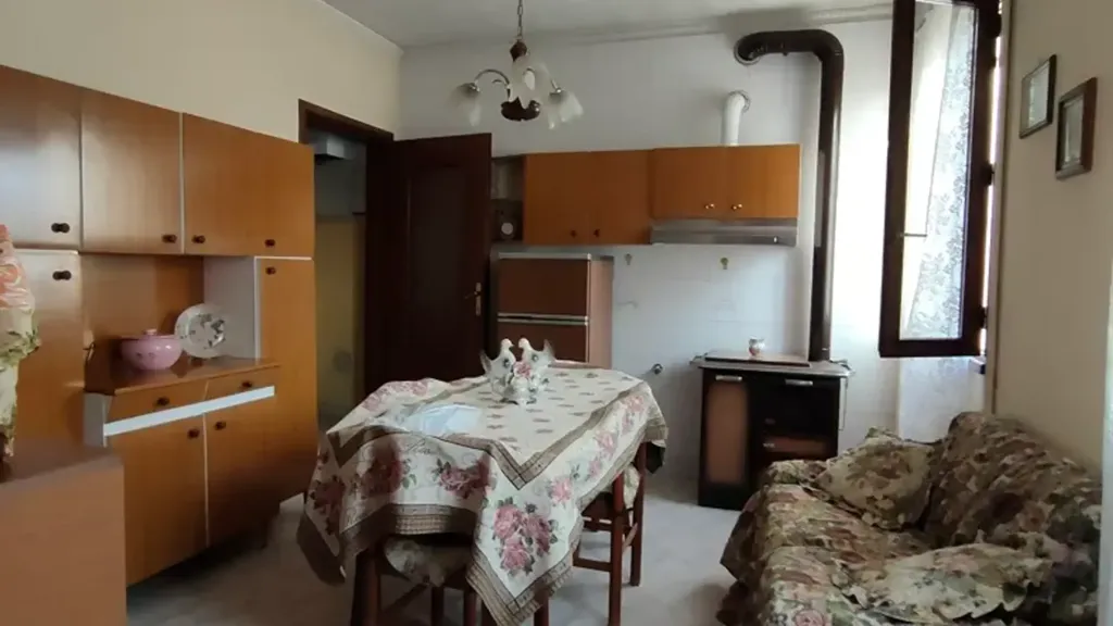 Söögituba - Independent House with Garden in Ca' Emo, Adria